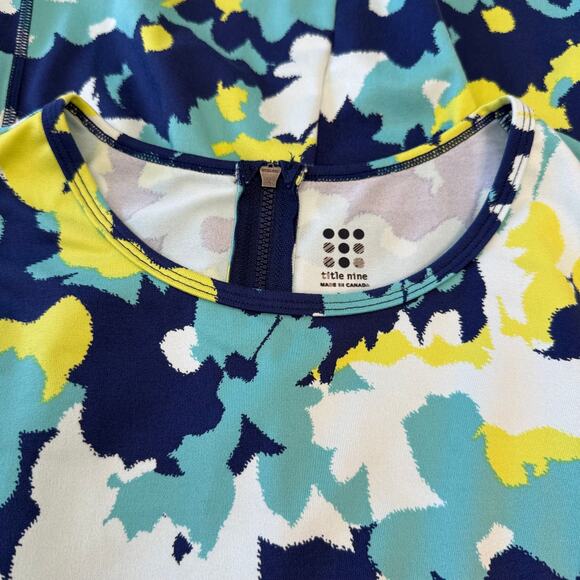 TITLE NINE Stretch Buttah Pieced Racerback Athletic Dress Women's Sz M Aqua Sea - Picture 6 of 15